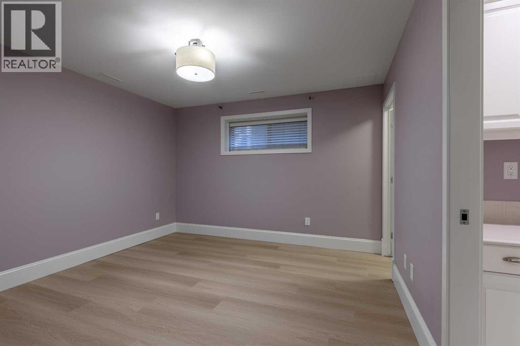 150 Lasalle Terrace W, Lethbridge, Alberta  T1J 5G9 - Photo 29 - A2272584