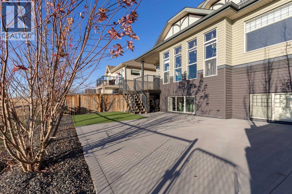 150 Lasalle Terrace W, Lethbridge, Alberta  T1J 5G9 - Photo 40 - A2272584