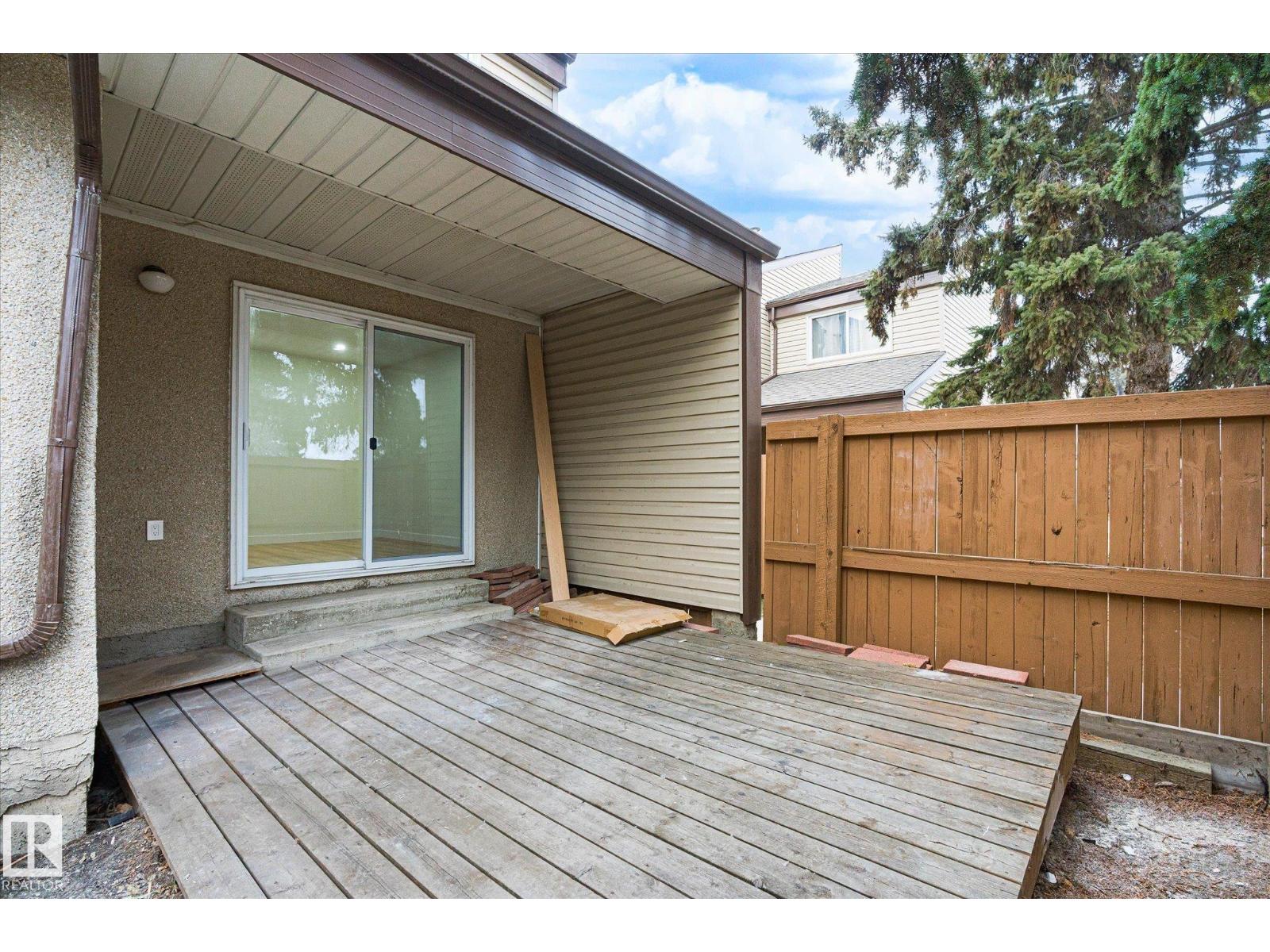 7114 178 St Nw, Edmonton, Alberta  T5T 3E9 - Photo 2 - E4467094