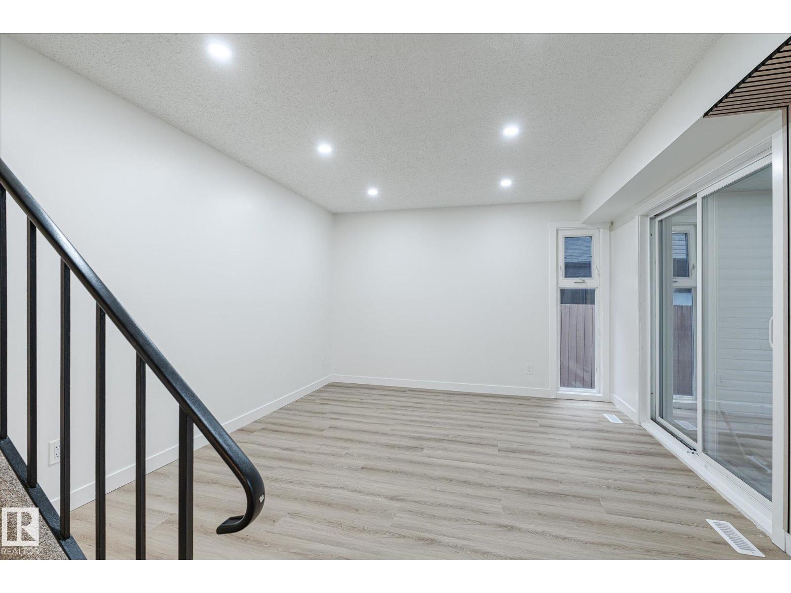 7114 178 St Nw, Edmonton, Alberta  T5T 3E9 - Photo 5 - E4467094