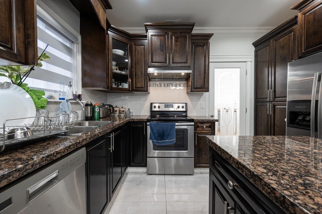 7596 144 Street, Surrey, British Columbia V3W 5S6 - Photo 18 - R3046618