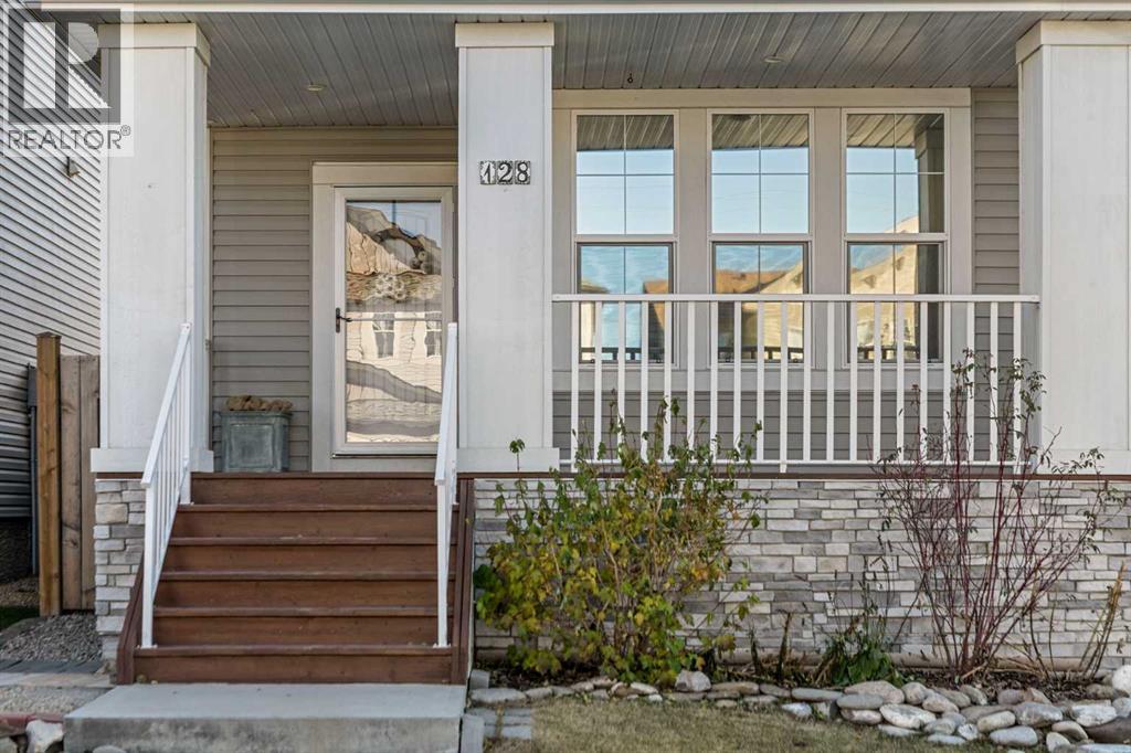 128 Heritage Heights, Cochrane, Alberta  T4C 2R5 - Photo 2 - A2268317