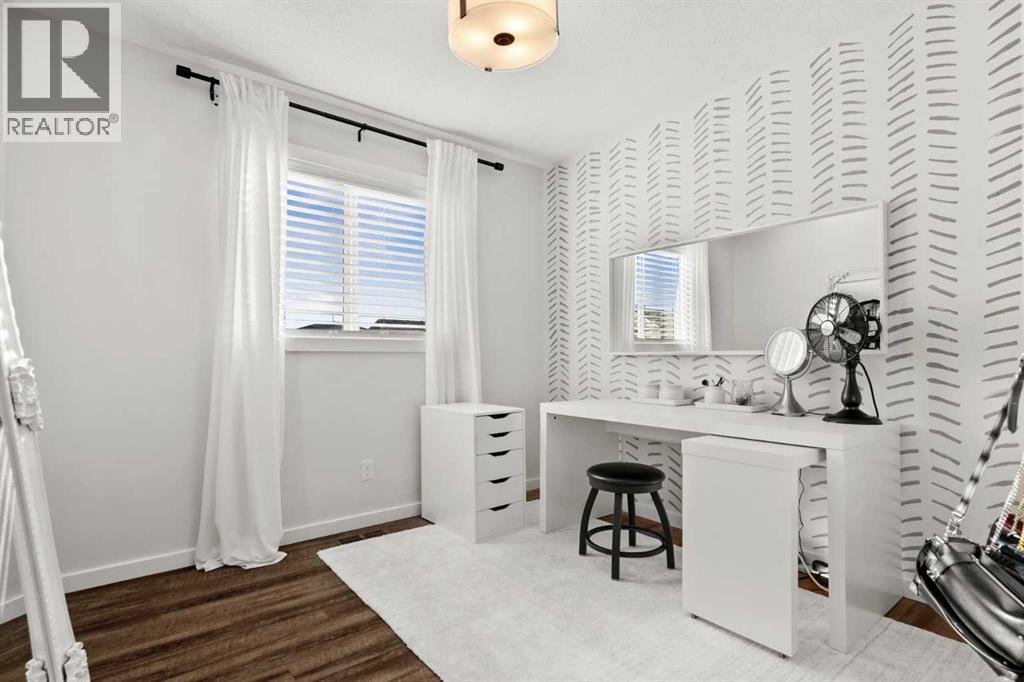 128 Heritage Heights, Cochrane, Alberta  T4C 2R5 - Photo 24 - A2268317