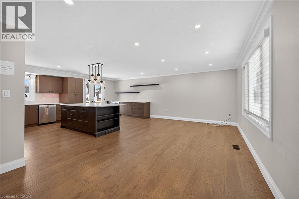 124 Southwood Drive, Cambridge, Ontario  N1S 3S2 - Photo 9 - 40790718