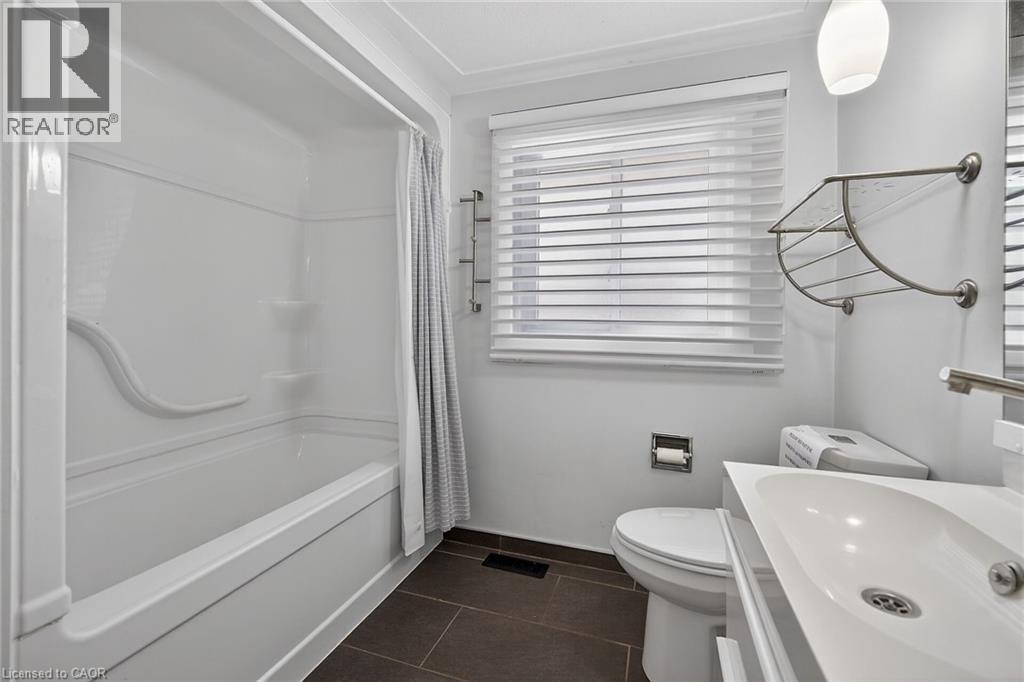 124 Southwood Drive, Cambridge, Ontario  N1S 3S2 - Photo 29 - 40790718