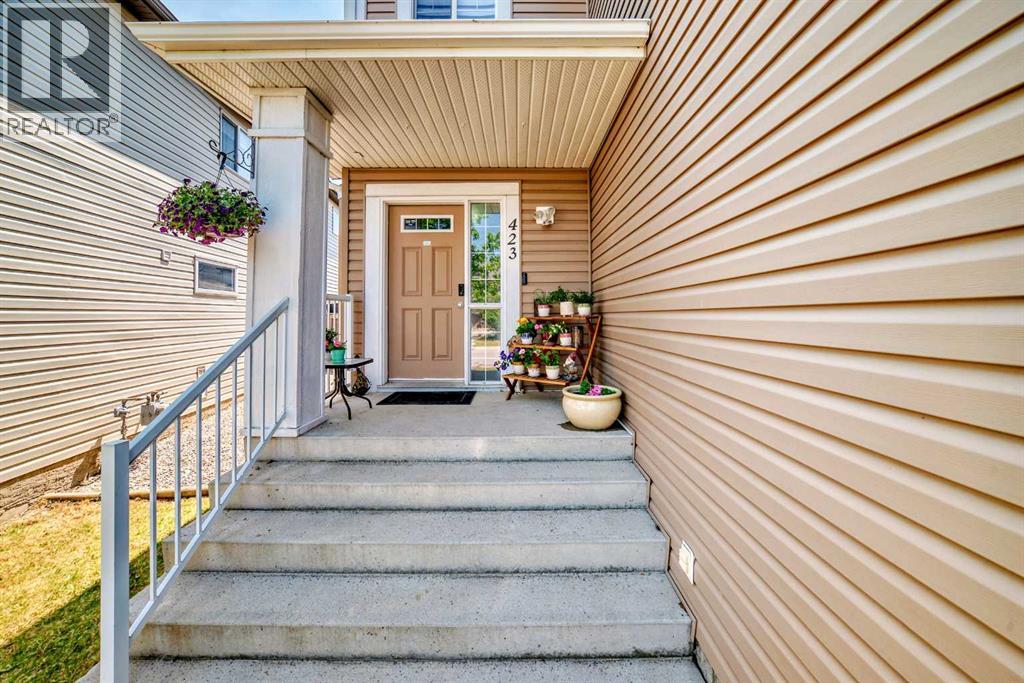 423 Morningside Way Sw, Airdrie, Alberta  T4B 3M5 - Photo 3 - A2265399