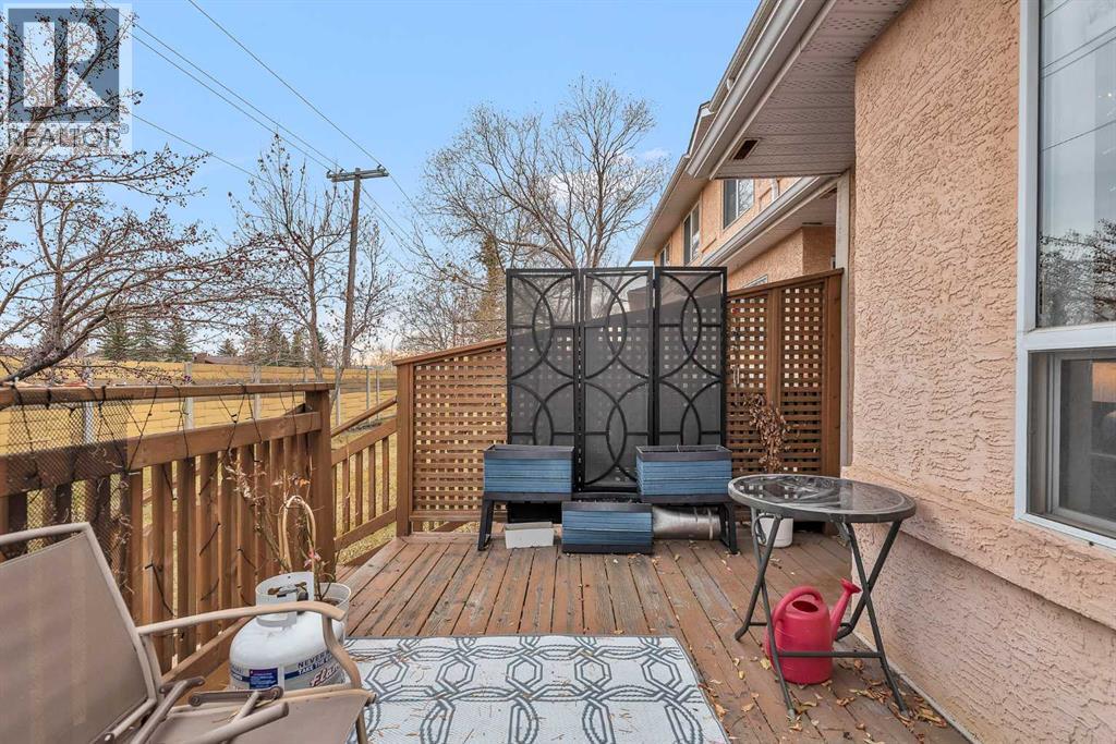 250 Scenic Acres Terrace Nw, Calgary, Alberta  T3L 1Y4 - Photo 17 - A2270509