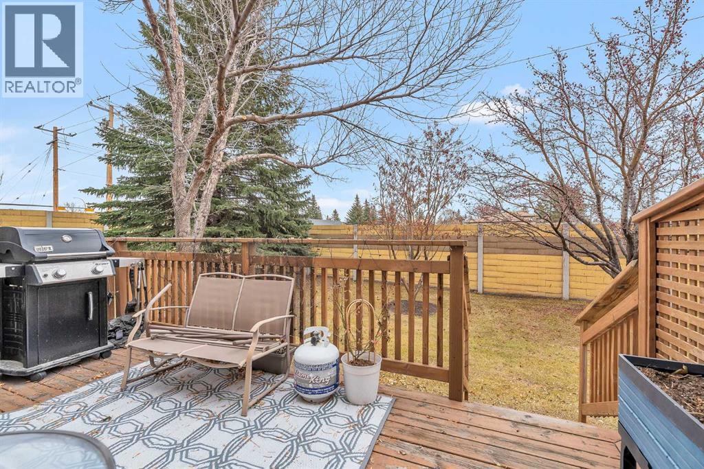 250 Scenic Acres Terrace Nw, Calgary, Alberta  T3L 1Y4 - Photo 15 - A2270509