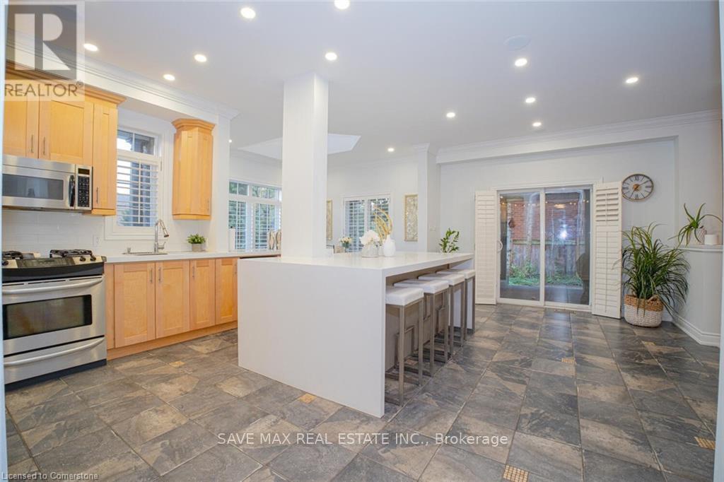 50 Islandview Way, Hamilton, Ontario  L8E 6C1 - Photo 11 - X12588594