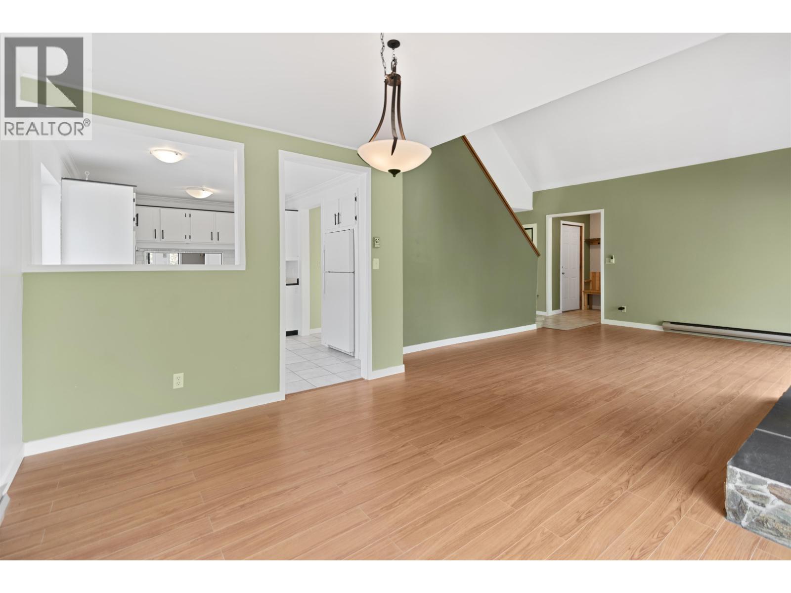 786 Creekside Crescent, Gibsons, British Columbia  V0N 1V9 - Photo 11 - R3063274