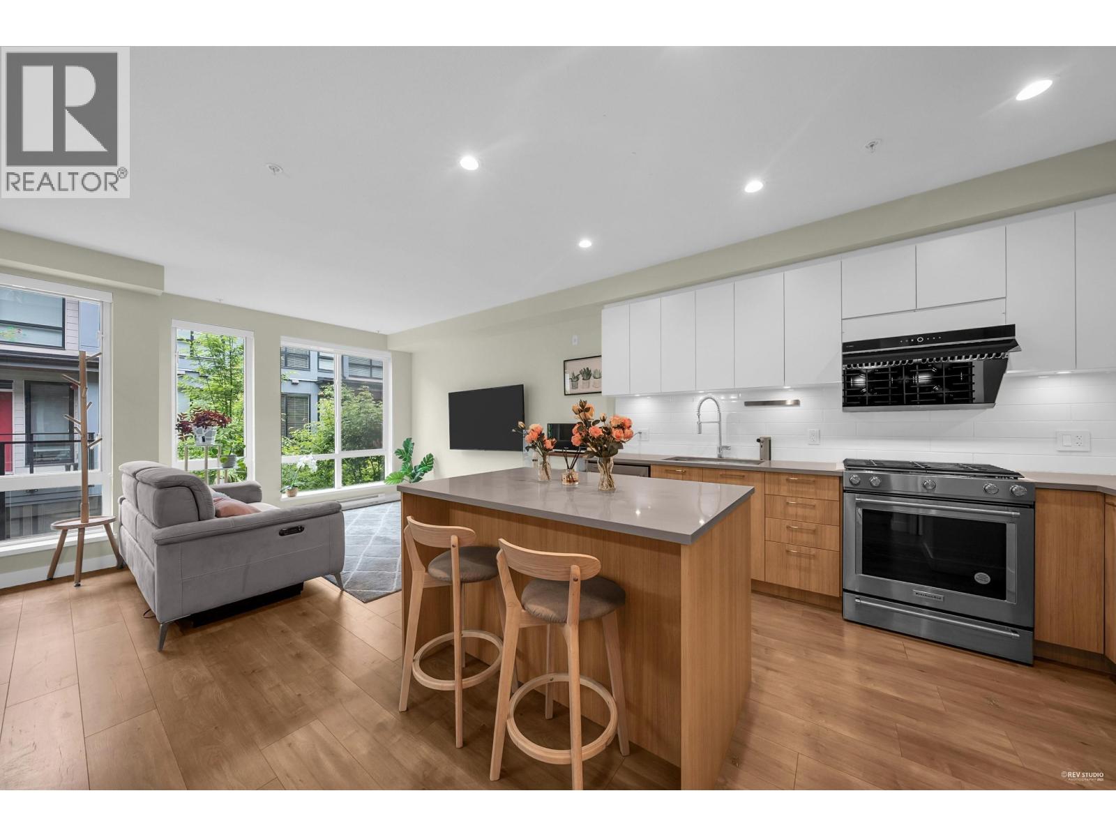 227 708 Lea Avenue, Coquitlam, British Columbia  V3J 4H5 - Photo 11 - R3070988