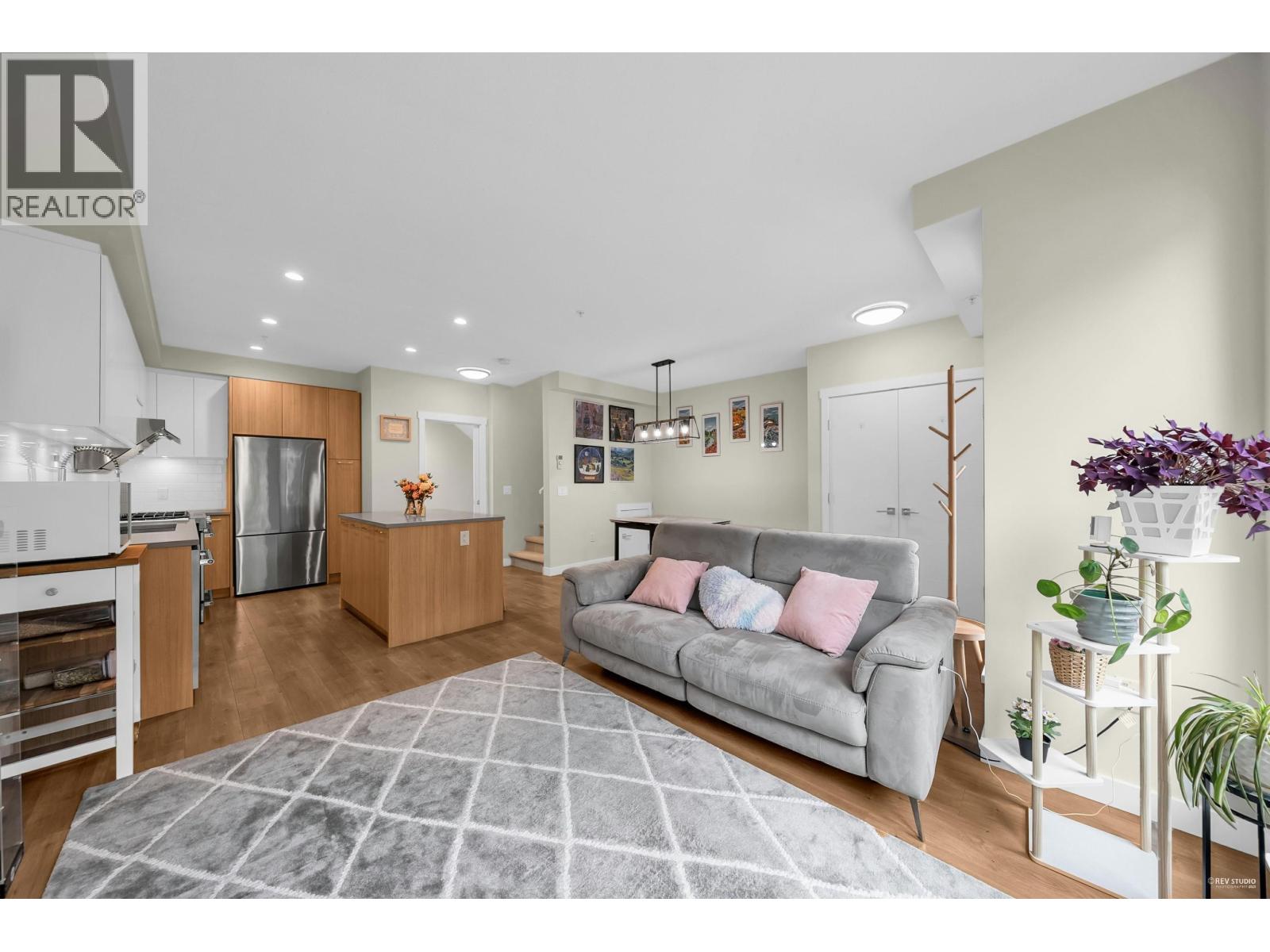 227 708 Lea Avenue, Coquitlam, British Columbia  V3J 4H5 - Photo 4 - R3070988