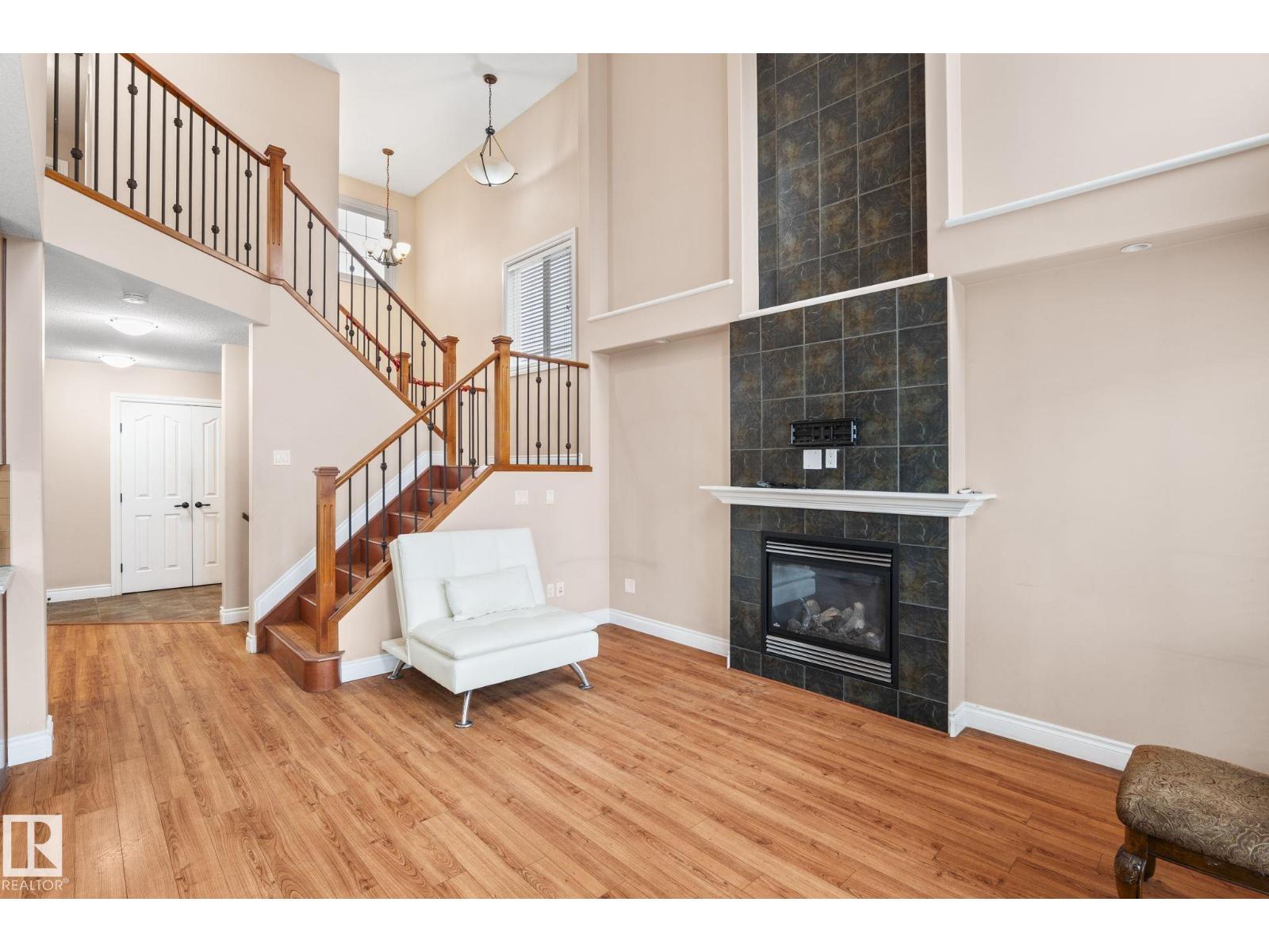 1888 33 St Nw, Edmonton, Alberta  T6T 0L5 - Photo 11 - E4467095