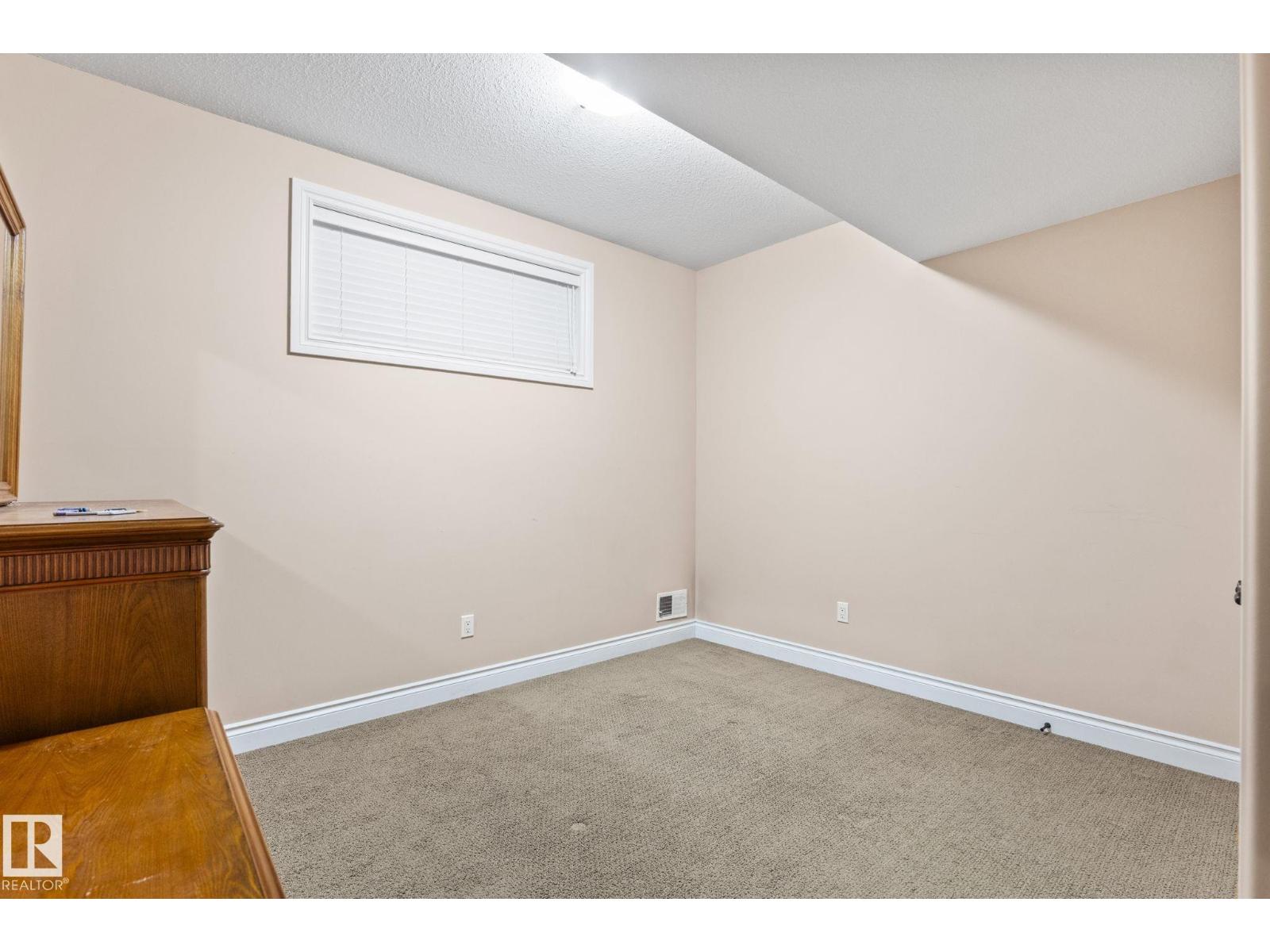 1888 33 St Nw, Edmonton, Alberta  T6T 0L5 - Photo 34 - E4467095