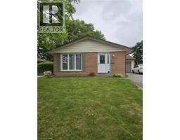 57 KINGSWOOD Drive Unit# LOWER, kitchener, Ontario