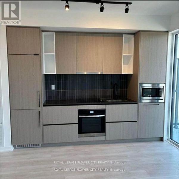 1807 - 1285 Dupont Street, Toronto, Ontario  M6H 0E3 - Photo 3 - W12588602