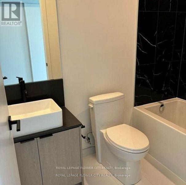 1807 - 1285 Dupont Street, Toronto, Ontario  M6H 0E3 - Photo 4 - W12588602