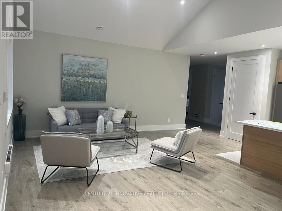 2 Golf Lane N, Strong, Ontario  P0A 1Z0 - Photo 2 - X12588610