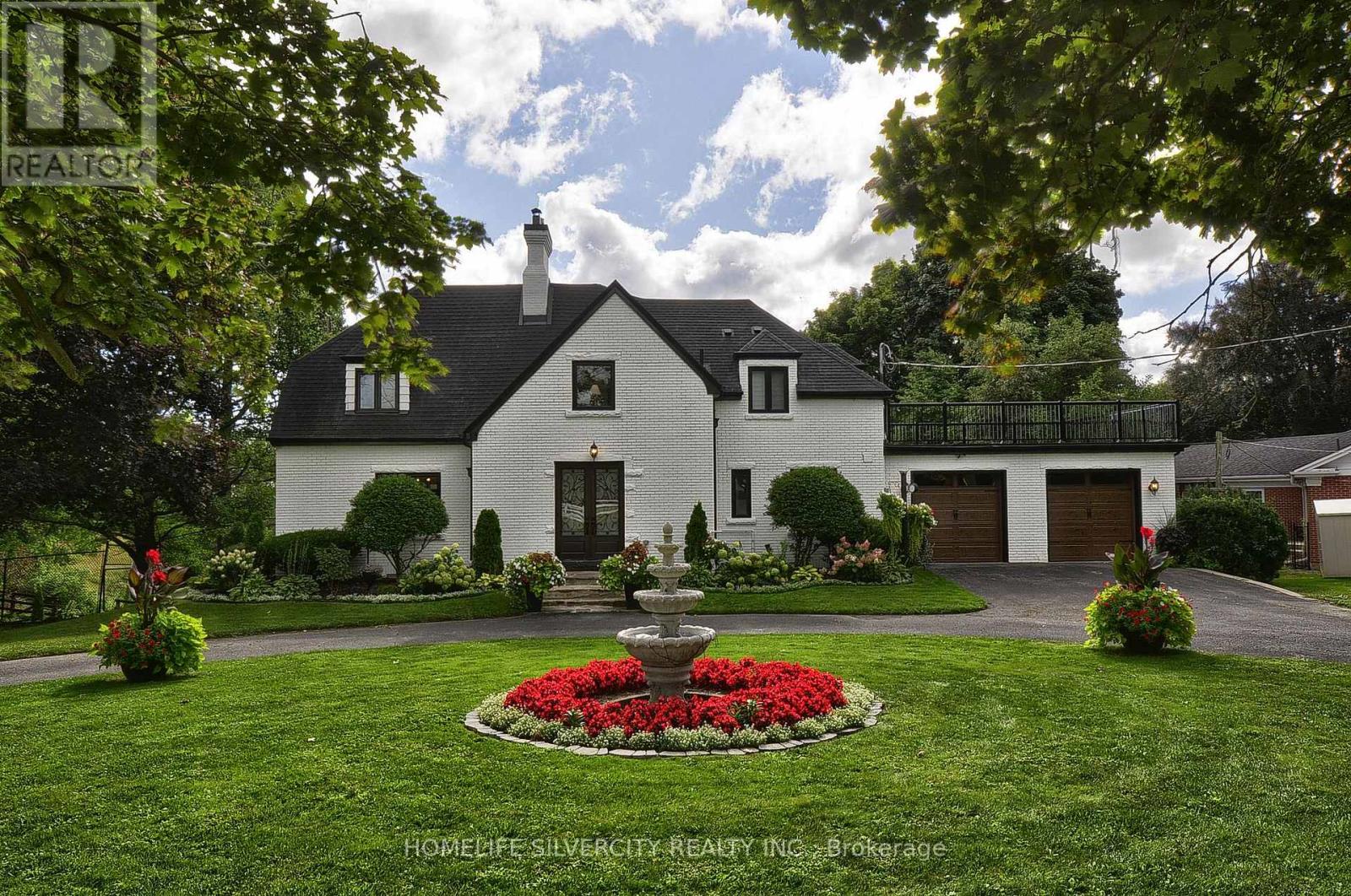 300 MOUNT PLEASANT ROAD, Brantford, Ontario