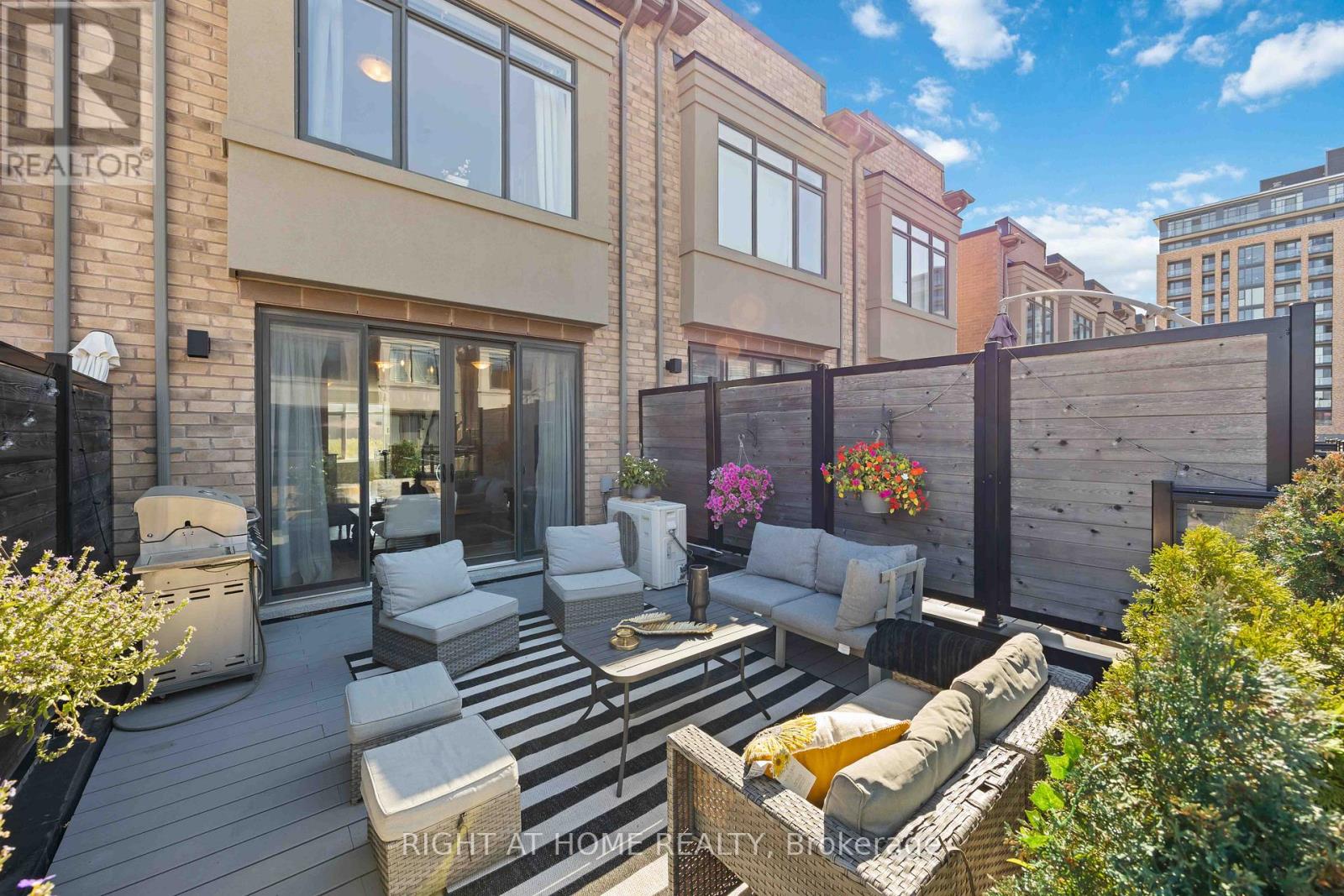 50 Troon Avenue, Vaughan, Ontario  L6A 4Z2 - Photo 26 - N12588642