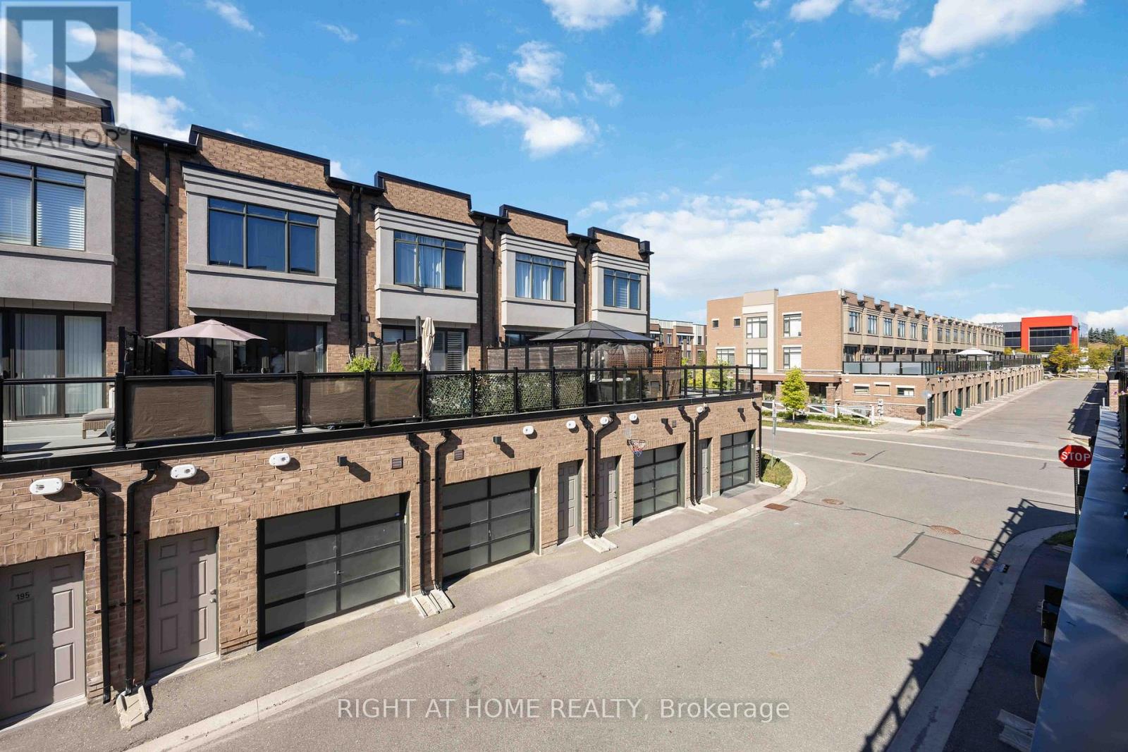 50 Troon Avenue, Vaughan, Ontario  L6A 4Z2 - Photo 29 - N12588642