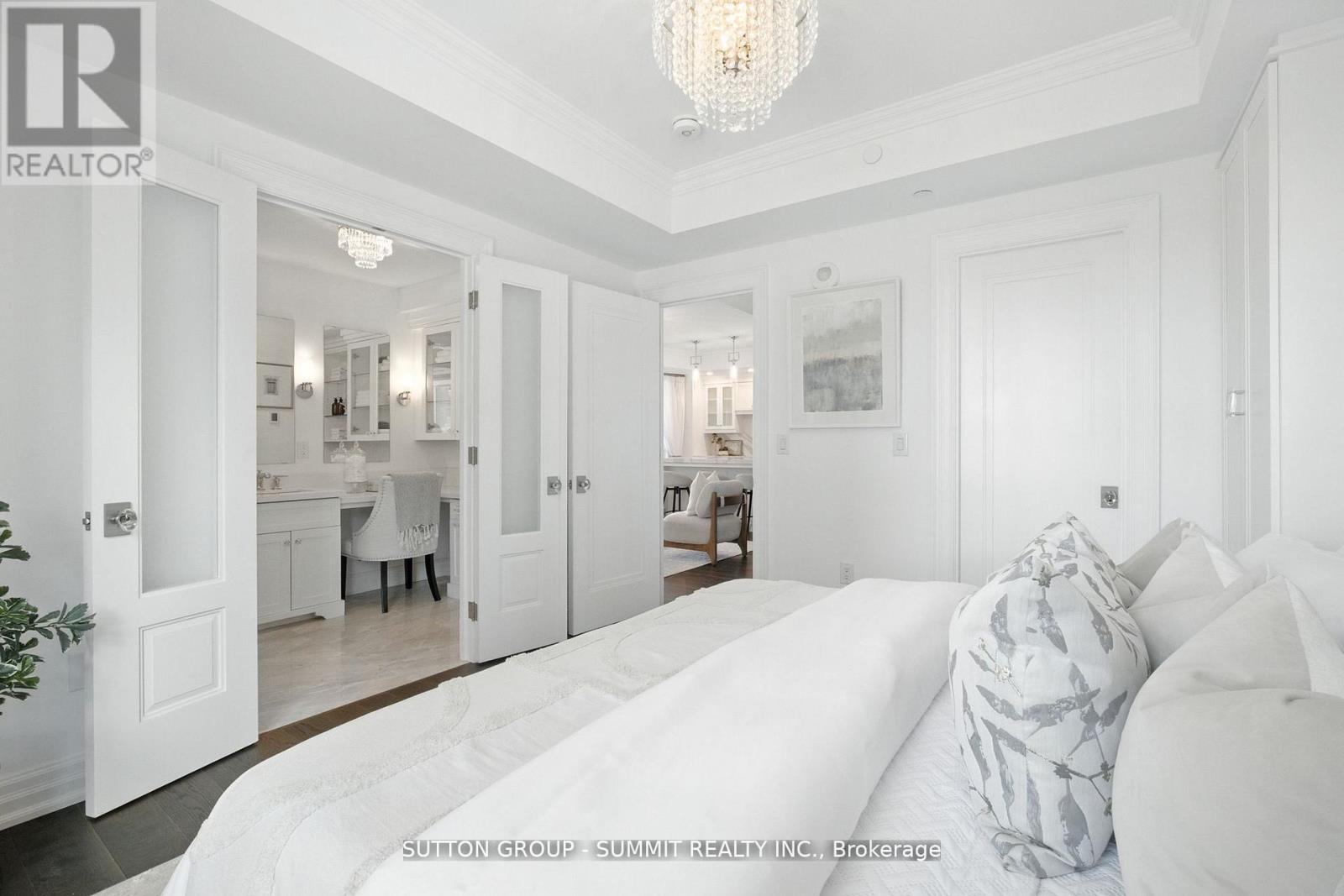 404 - 2060 Lakeshore Road, Burlington, Ontario  L7R 0G2 - Photo 27 - W12588652