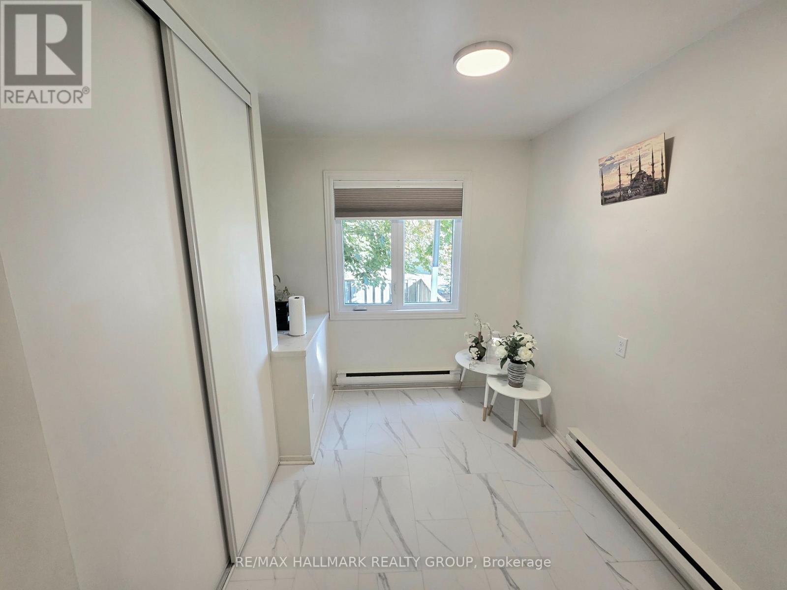 104 Salter Crescent, Ottawa, Ontario  K2K 1Y7 - Photo 7 - X12491318