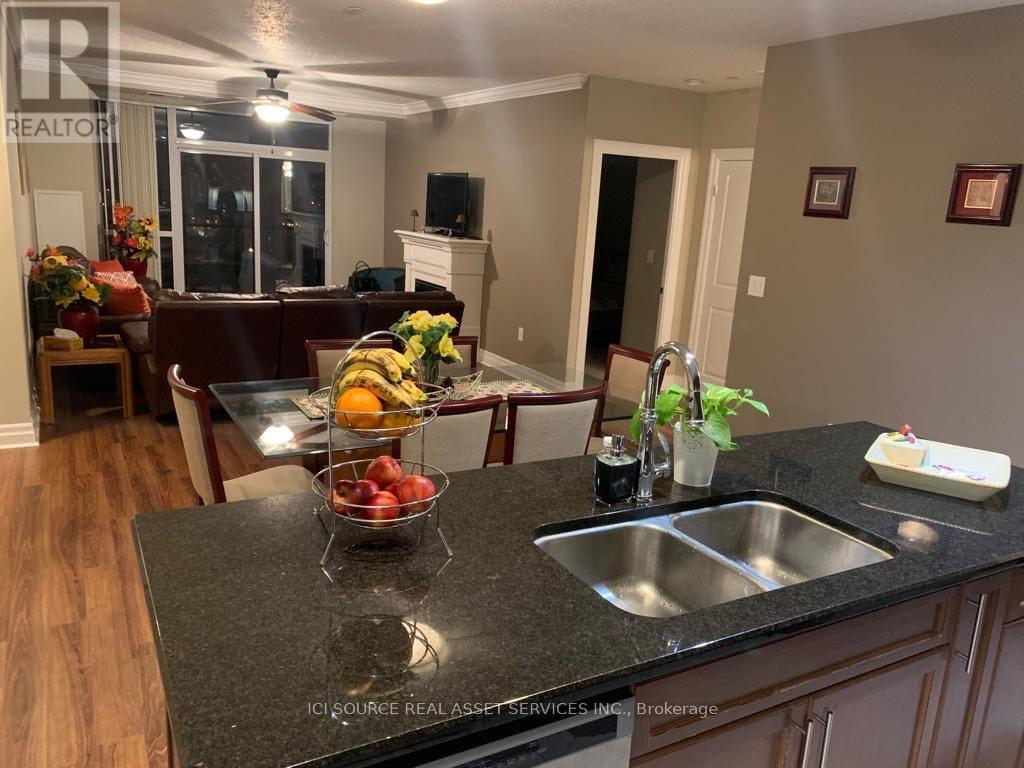 808 - 240 Villagewalk Boulevard, London North, Ontario  N6G 0P6 - Photo 15 - X12588638