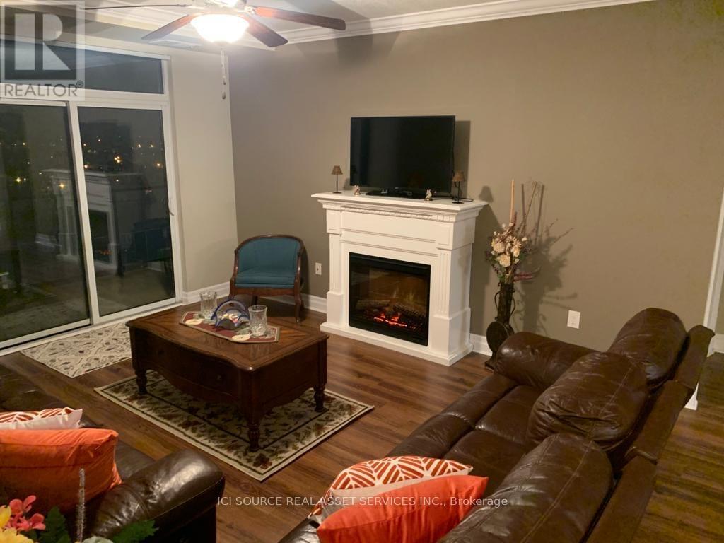 808 - 240 Villagewalk Boulevard, London North, Ontario  N6G 0P6 - Photo 16 - X12588638