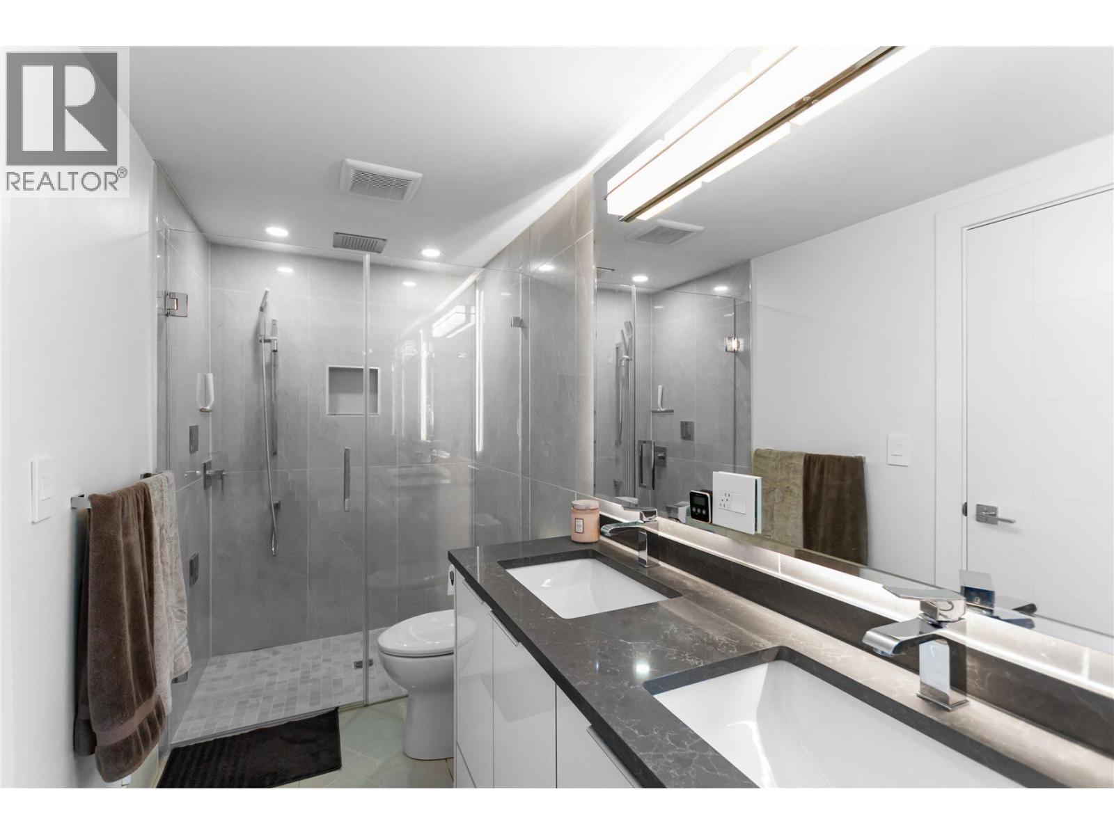 1409 Sixth Avenue, New Westminster, British Columbia  V3M 2C5 - Photo 21 - R3066887