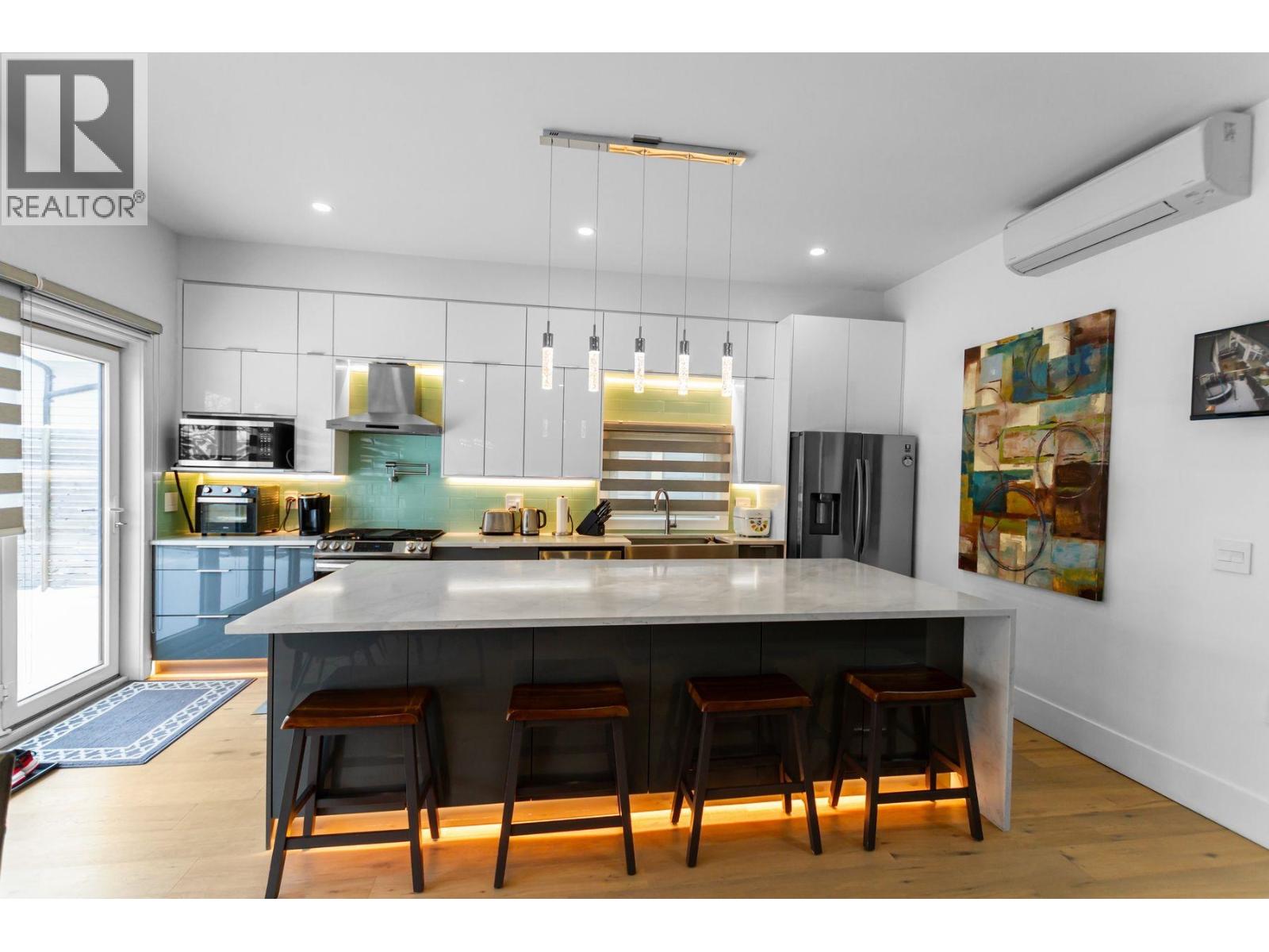 1409 Sixth Avenue, New Westminster, British Columbia  V3M 2C5 - Photo 15 - R3066887