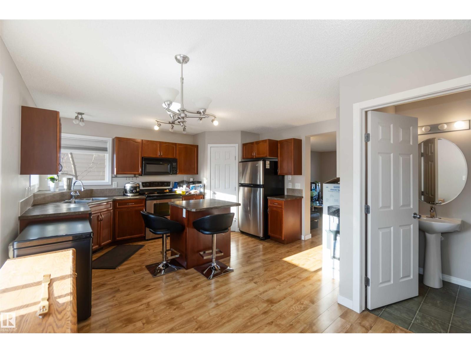 5807 Sutter Pl Nw, Edmonton, Alberta  T6R 3R3 - Photo 13 - E4467098