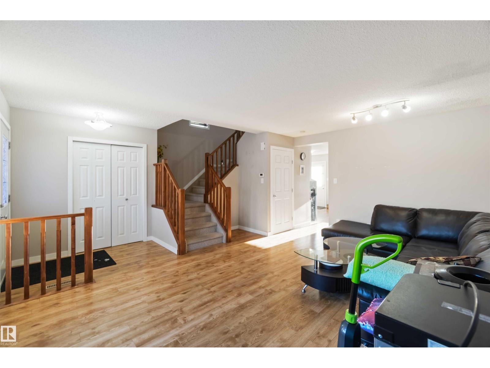 5807 Sutter Pl Nw, Edmonton, Alberta  T6R 3R3 - Photo 6 - E4467098