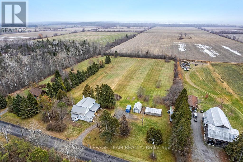 10240 FRENCH SETTLEMENT ROAD, North Dundas, Ontario