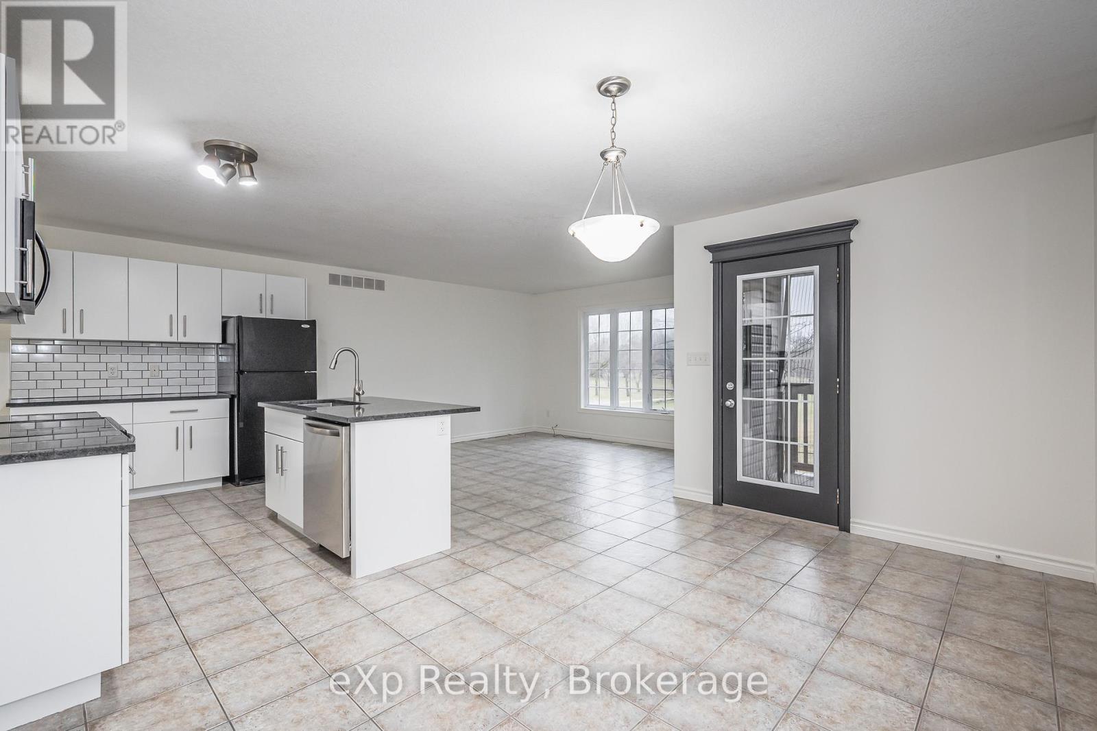 Upper - 62 Victoria Road N, Guelph, Ontario N1E 5H1 - Photo 10 - X12588676