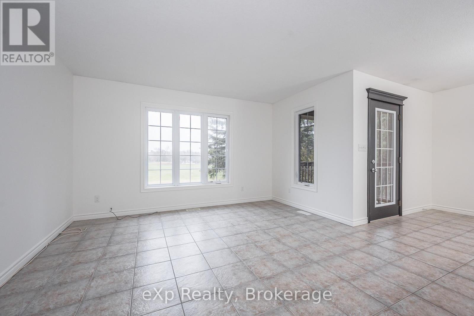 Upper - 62 Victoria Road N, Guelph, Ontario N1E 5H1 - Photo 2 - X12588676