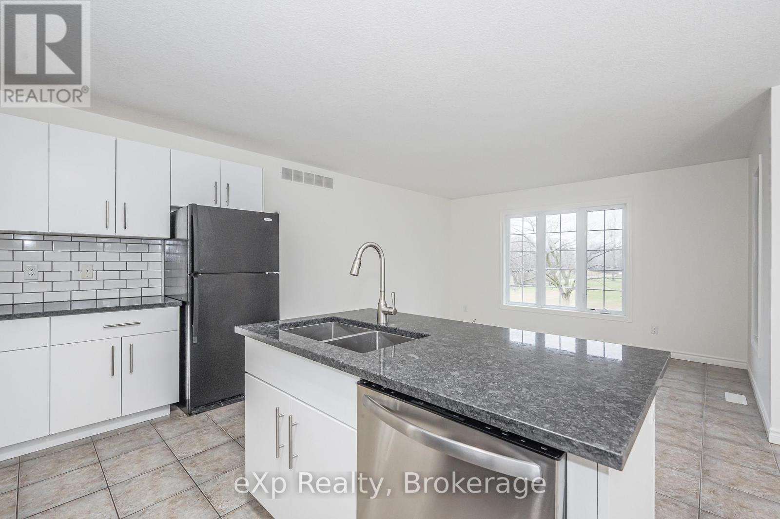 Upper - 62 Victoria Road N, Guelph, Ontario N1E 5H1 - Photo 9 - X12588676