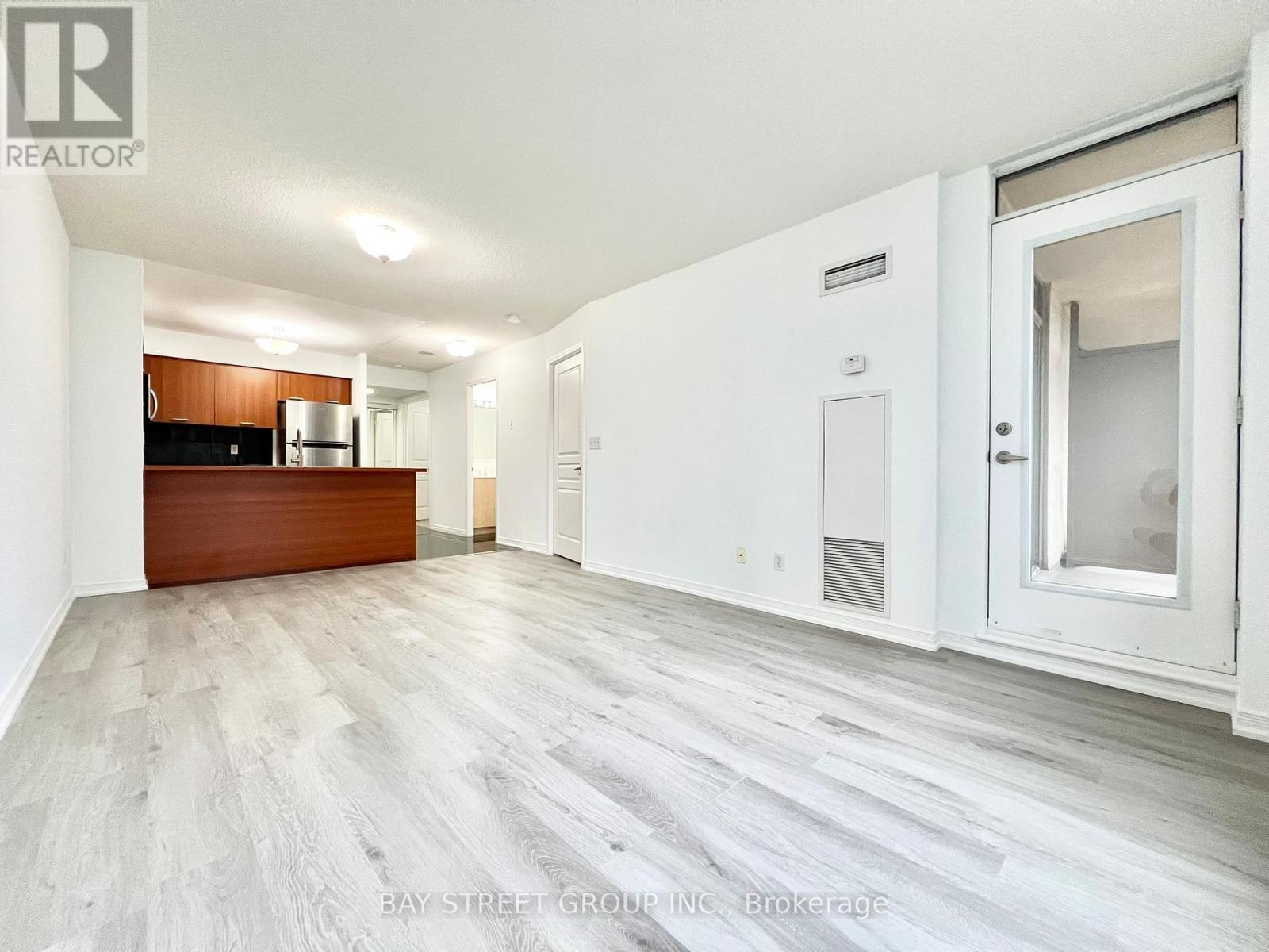 401 - 55 Harrison Garden Boulevard, Toronto, Ontario  M2N 7E3 - Photo 10 - C12588670