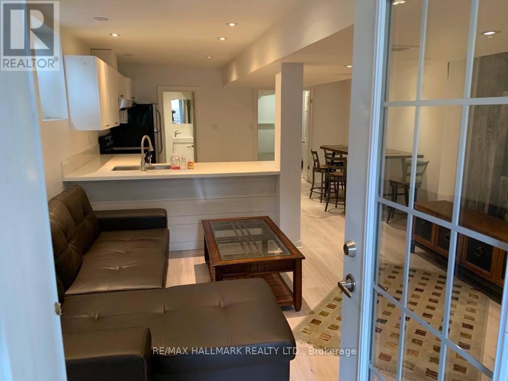 BASEMENT FURNISHED - 130 ASHDALE AVENUE, Toronto, Ontario