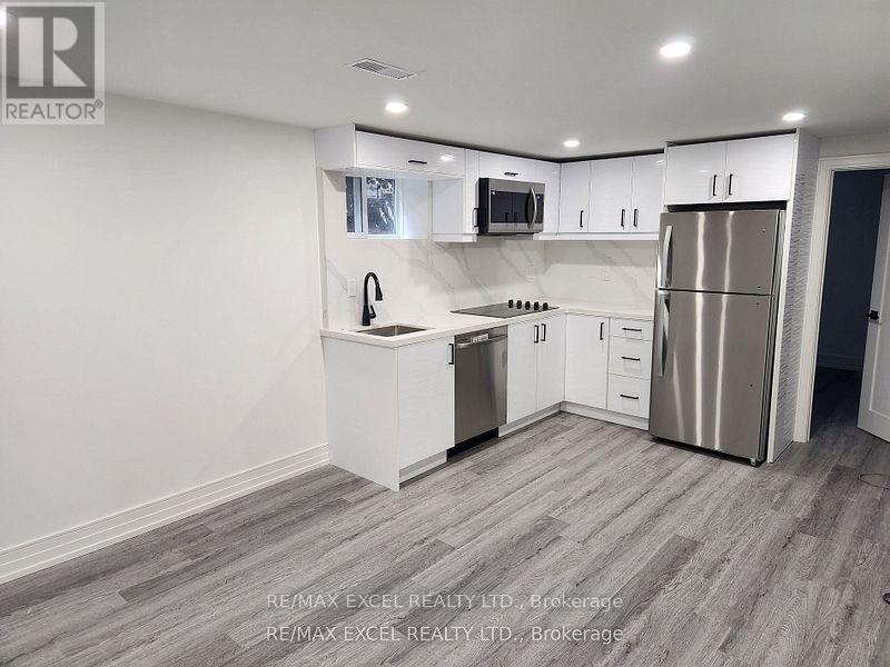 Lower Level - 6 Glaive Drive, Toronto, Ontario  M1P 1X6 - Photo 5 - E12588672