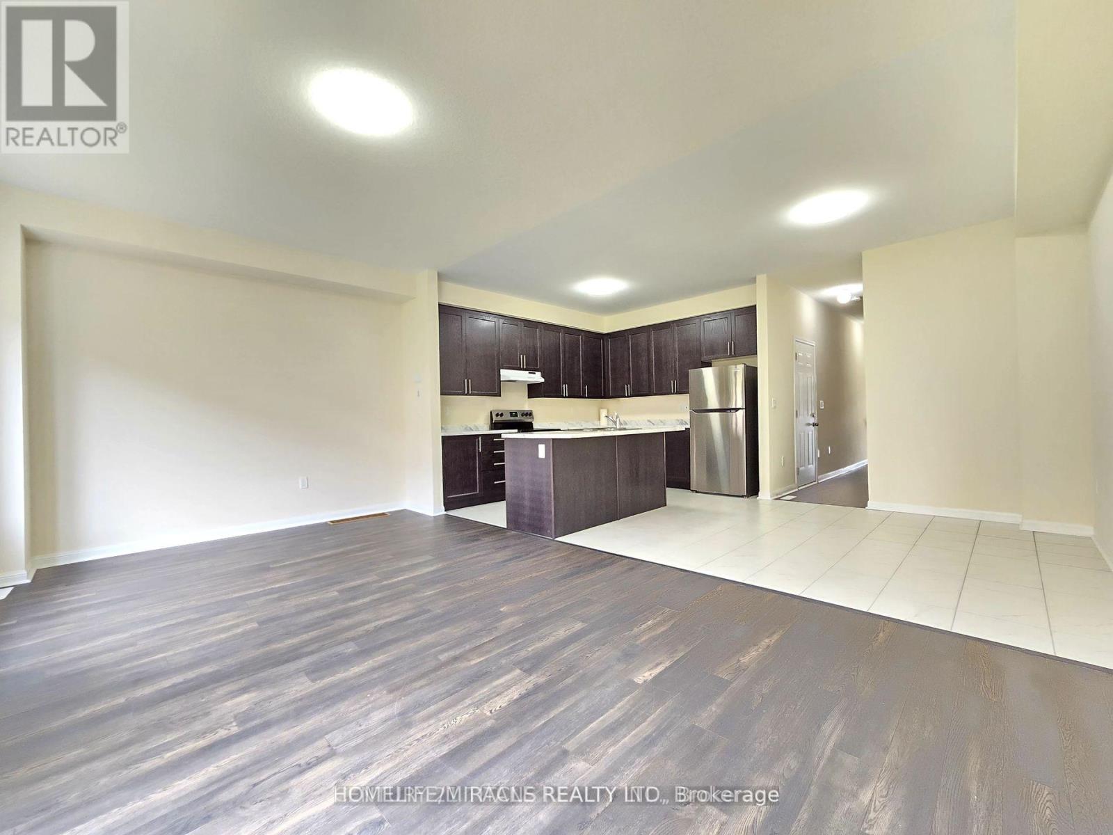 2584 Winter Words Drive, Oshawa, Ontario  L1H 7K4 - Photo 7 - E12588686