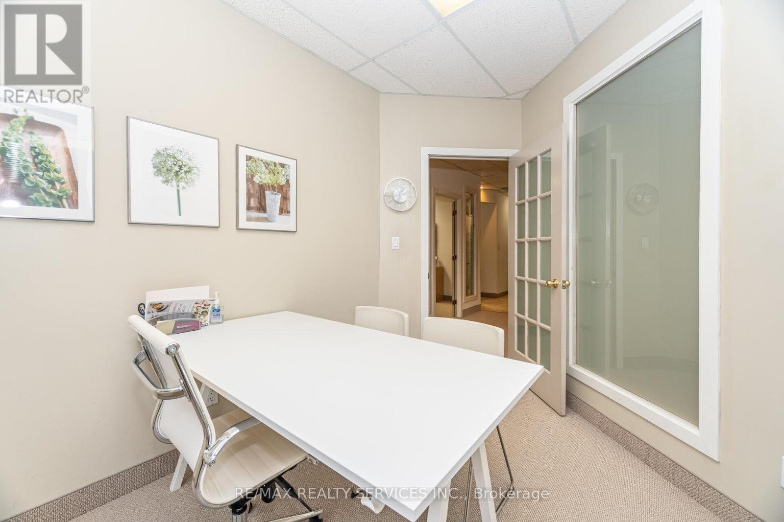 100 - 7620 Yonge Street, Vaughan, Ontario  L4J 1V9 - Photo 22 - N12588700