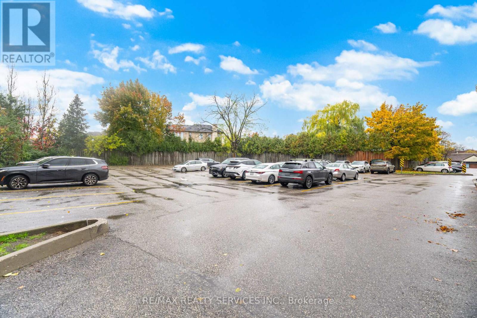 100 - 7620 Yonge Street, Vaughan, Ontario  L4J 1V9 - Photo 33 - N12588700