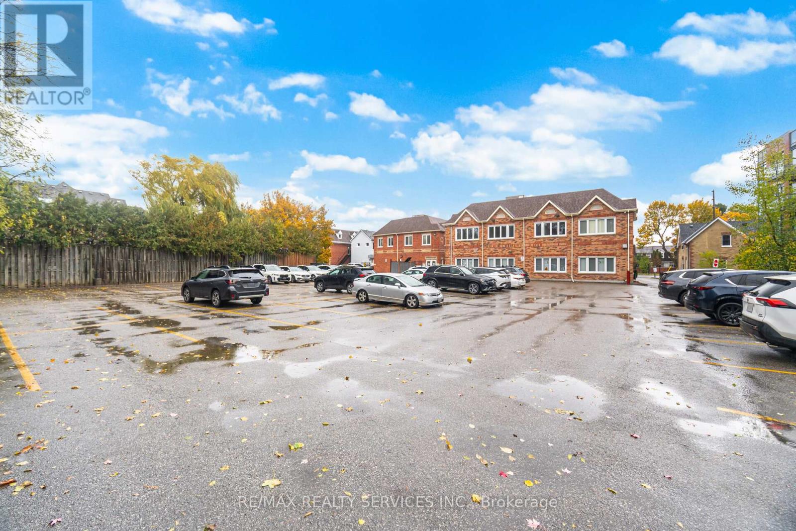 100 - 7620 Yonge Street, Vaughan, Ontario  L4J 1V9 - Photo 34 - N12588700