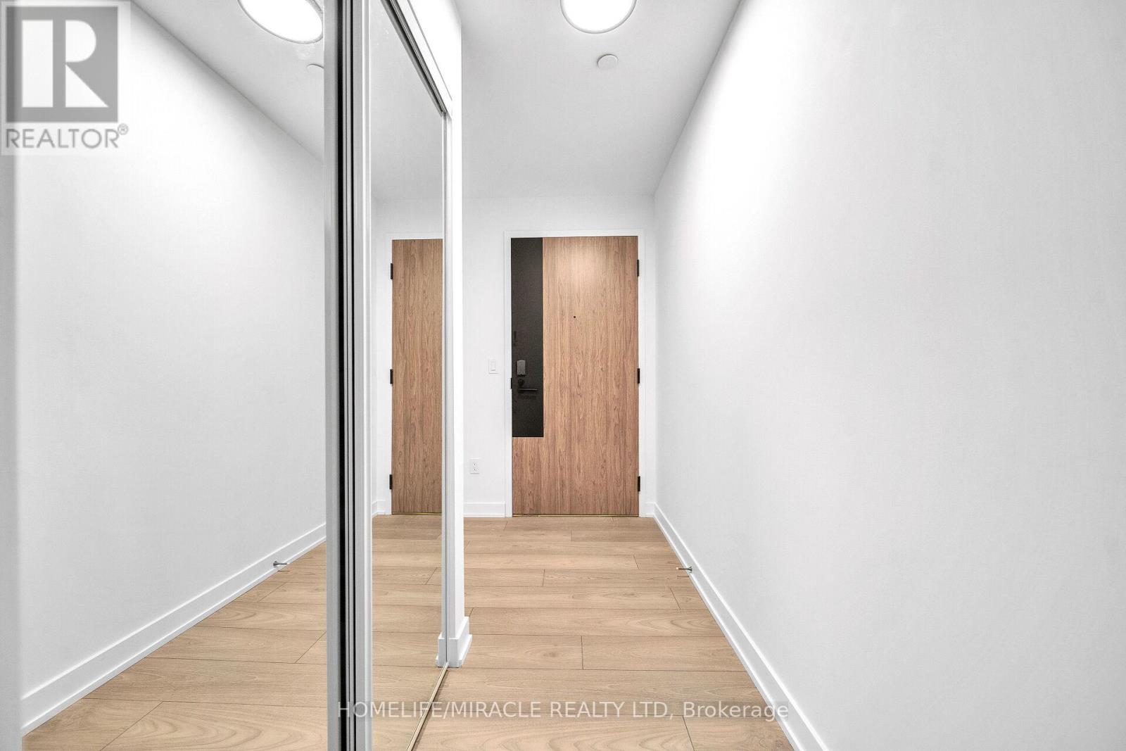 519 - 1007 The Queensway, Toronto, Ontario  M8Z 6C7 - Photo 23 - W12588662