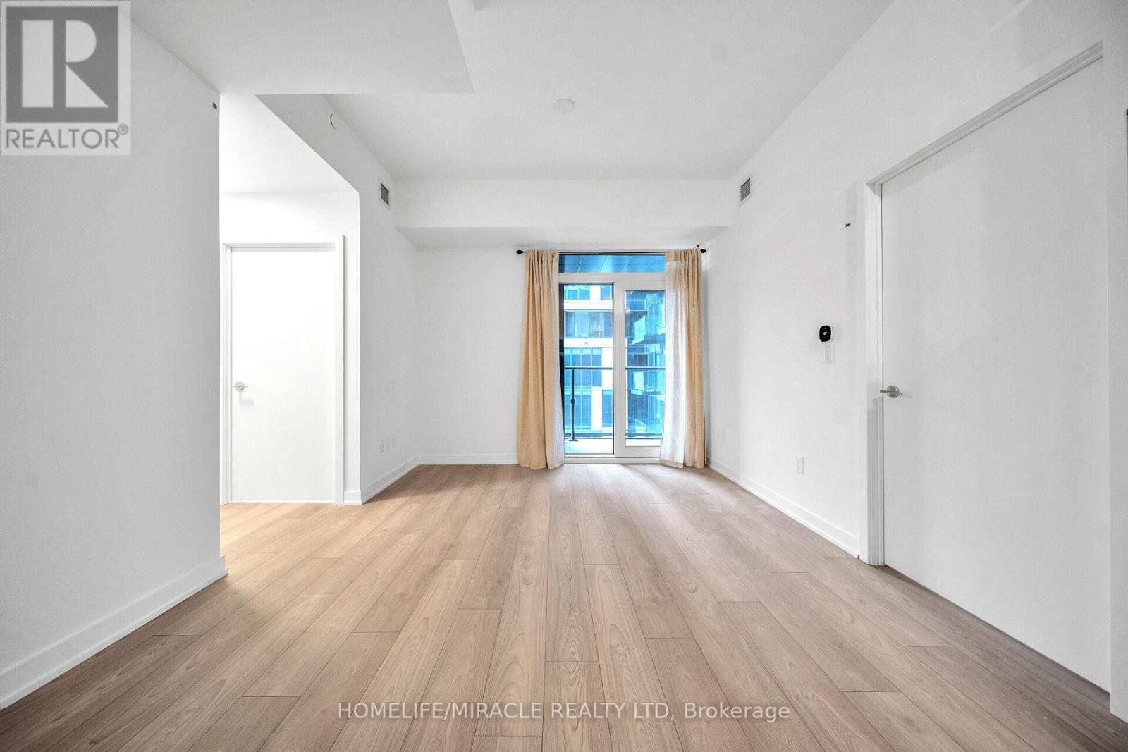 519 - 1007 The Queensway, Toronto, Ontario  M8Z 6C7 - Photo 24 - W12588662