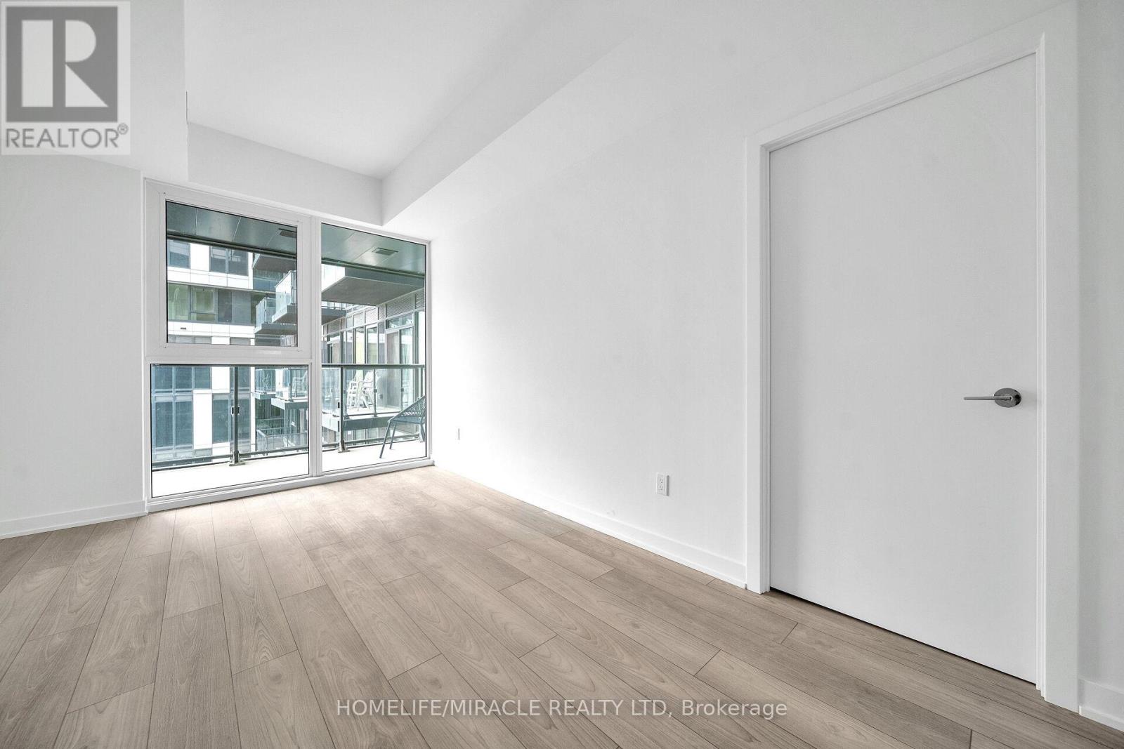 519 - 1007 The Queensway, Toronto, Ontario  M8Z 6C7 - Photo 33 - W12588662