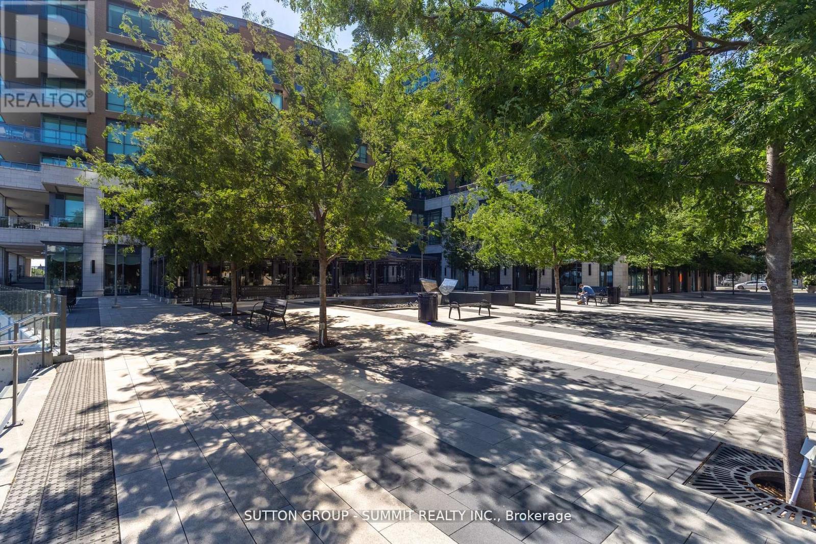 404 - 2060 Lakeshore Road, Burlington, Ontario  L7R 0G2 - Photo 42 - W12588666