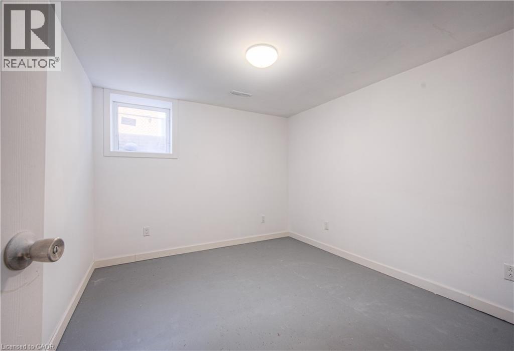 100 Westwood Road, Kitchener, Ontario  N2M 2K6 - Photo 32 - 40791306