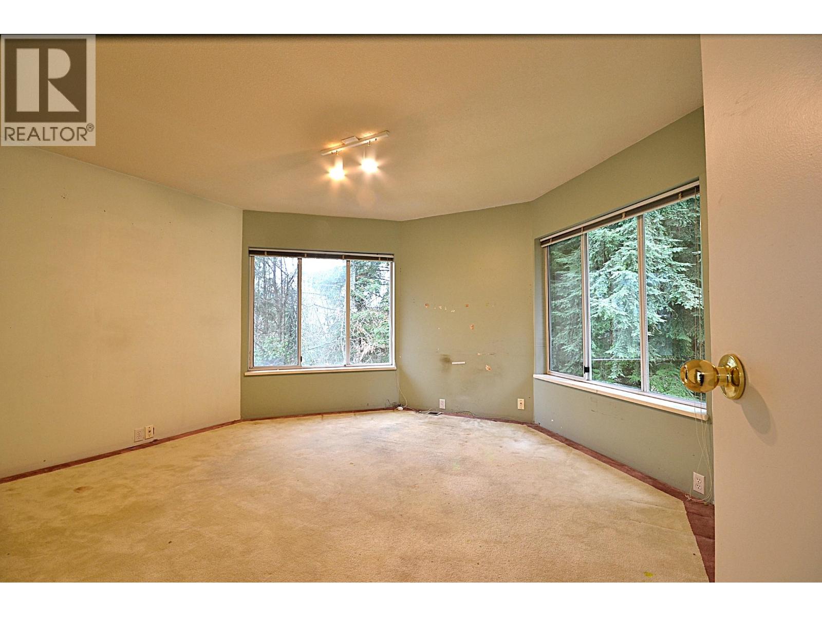 1092 Corona Crescent, Coquitlam, British Columbia  V3J 7J3 - Photo 15 - R3070992